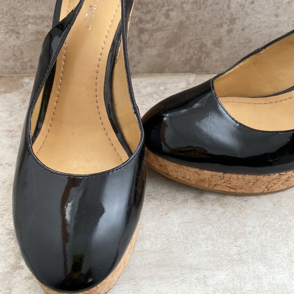 Nine West Patent Round Toe Platform Wedges Cheyanne - Picture 2 of 8